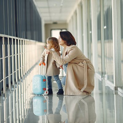 7 Ways To Take The Stress Out Of Flying With Children - The Wise Traveller