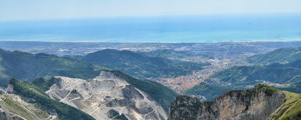 La Dolce Vita in Lucca - Italy - The Wise Traveller - Apuan Alps - Carrara Caves