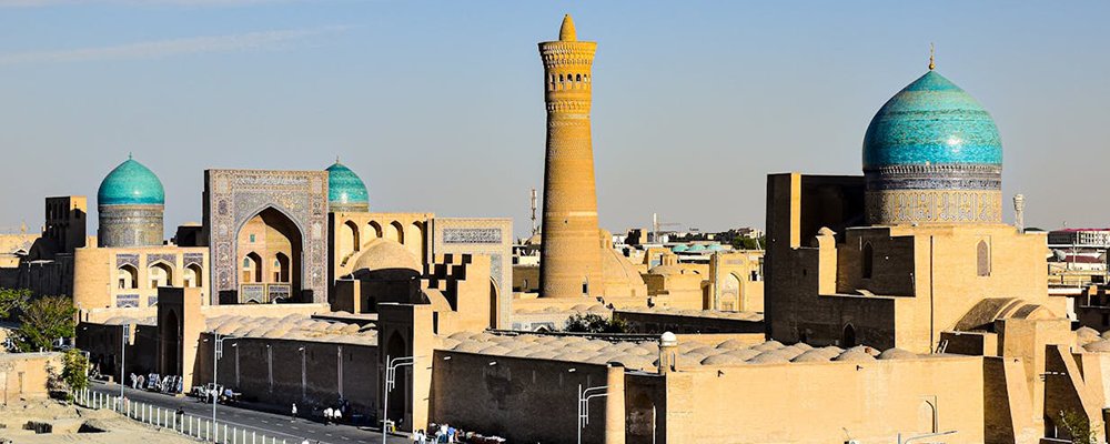 Slurping Tea and Munching on Good Luck Bread - Uzbekistan - The Wise Traveller - Bukhara