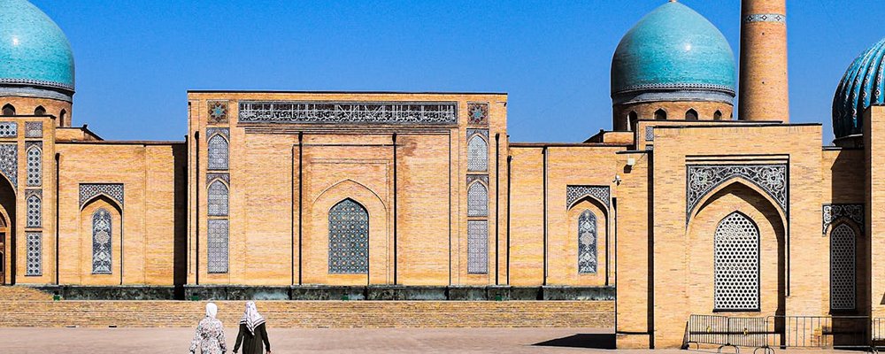 Slurping Tea and Munching on Good Luck Bread - Uzbekistan - The Wise Traveller - Tashkent - Museum