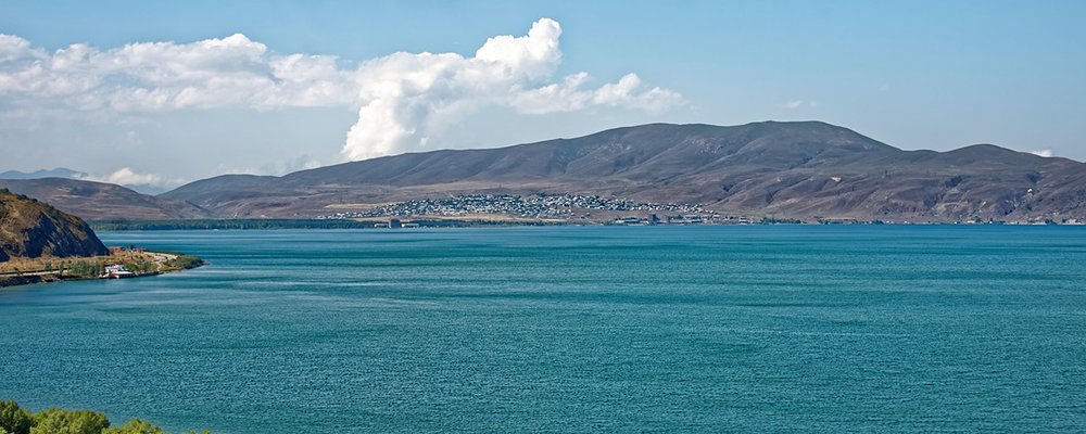 Treks in Armenia - The Wise Traveller - Lake Sevan